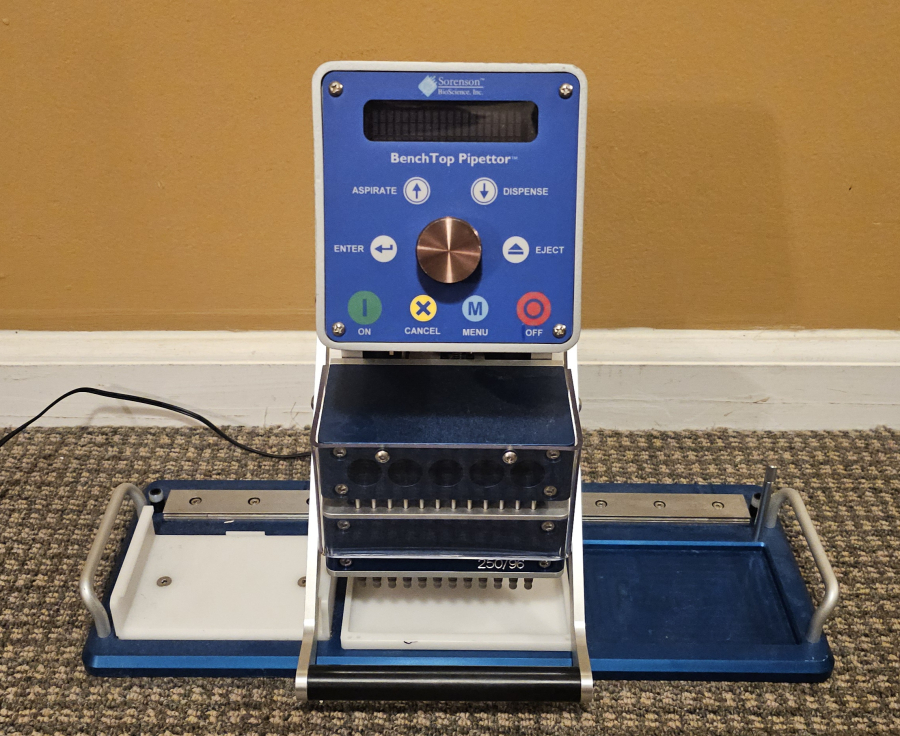 Sorenson Bioscience Benchtop Pipettor 73960 250/96 Well 250uL Volume; SN:166, photo 4 of 15