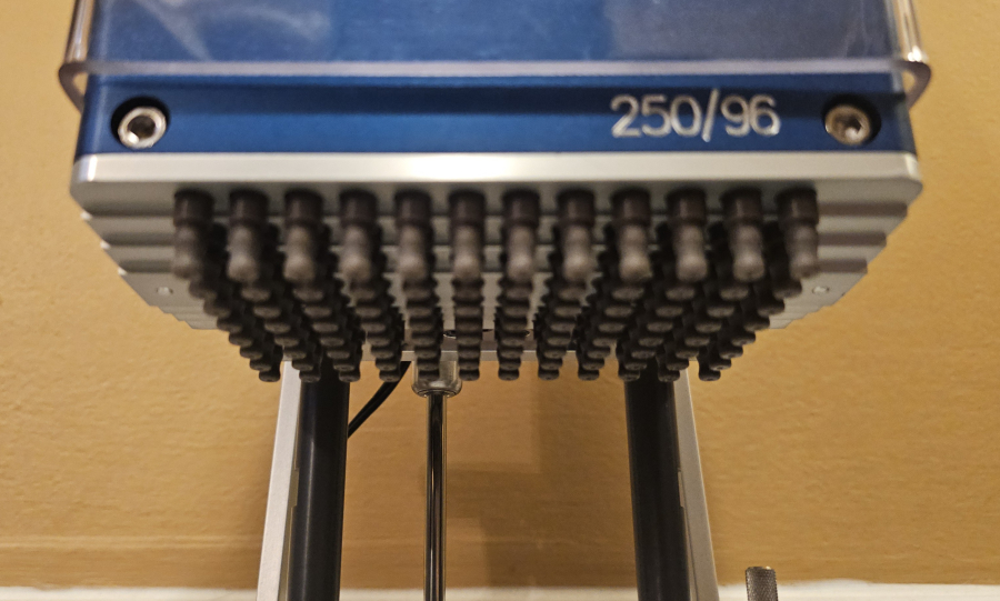 Sorenson Bioscience Benchtop Pipettor 73960 250/96 Well 250uL Volume; SN:166, photo 6 of 15