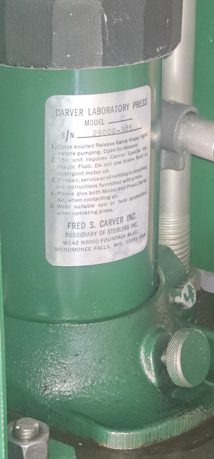 Carver Model C Laboratory Press Hydraulic Hand 12 Ton Bench Top + Tool Box ; SN:29000-385, photo 6 of 25