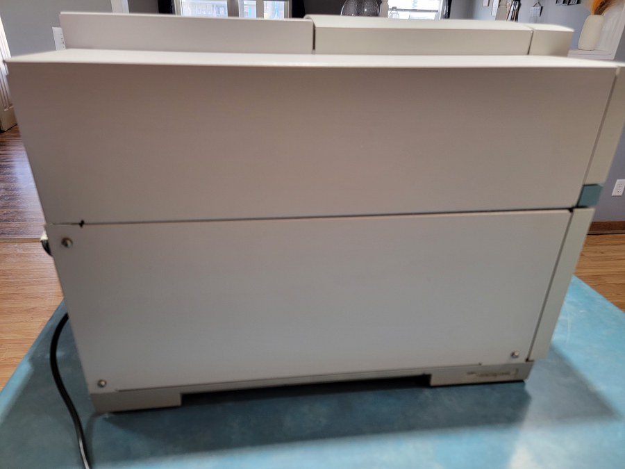 Hewlett Packard 5973 Mass Selective Detector G1099A w/ G1946-80001 Pump ; SN:US82321849, photo 3 of 11