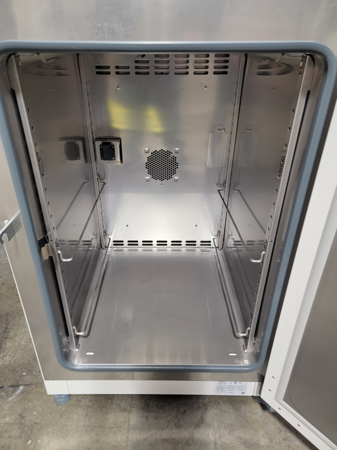 2021 Thermo Scientific Heratherm IMP180 Bechtop Refrigerated Incubator, 6.3 Cu Ft; SN:42742366, photo 8 of 12