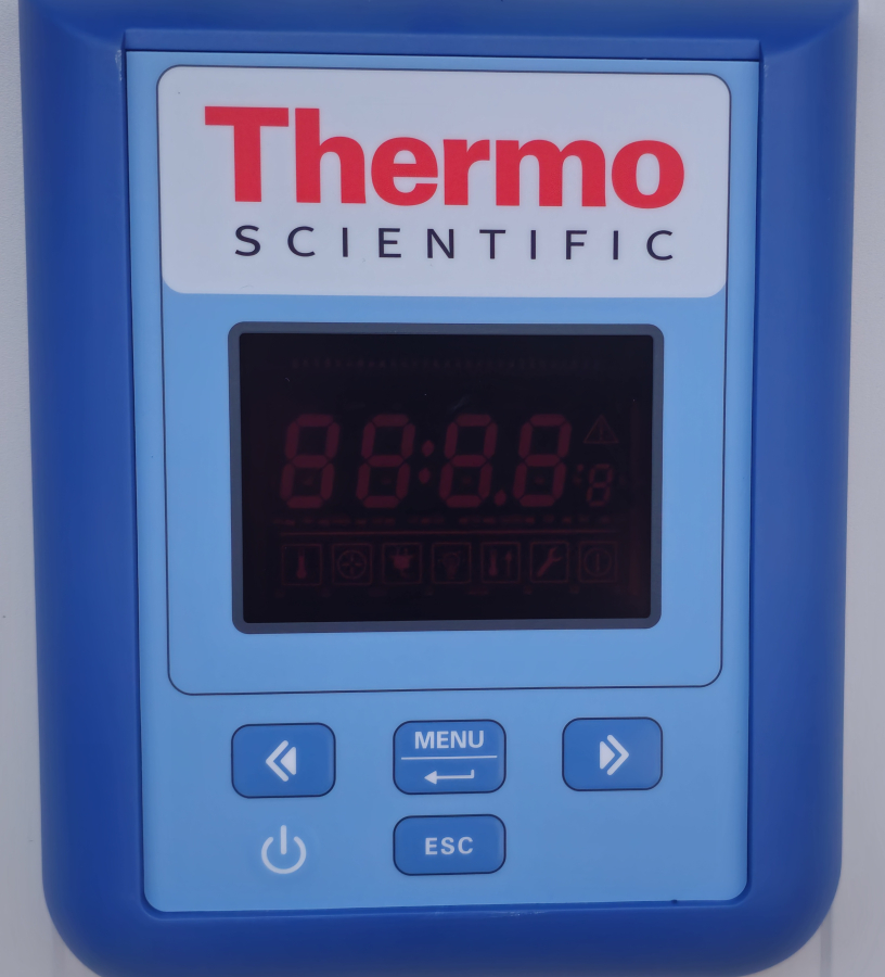 Thermo Scientific Heratherm IGS400 Microbiological Incubator; SN:42526836, photo 1 of 24