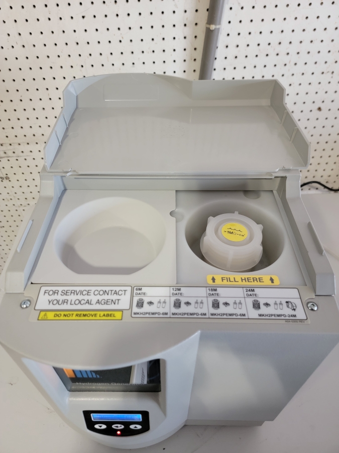 Parker H2PEMPD-510-100 Hydrogen Generator; SN:18PLD5073, photo 3 of 13