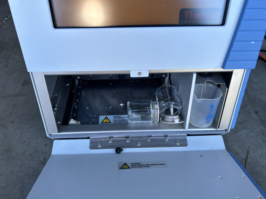 Thermo Easy nLC 1000 LC120 uHPLC Nano-Flow Liquid Chromatography Sampler; SN:LC-011303, photo 8 of 15