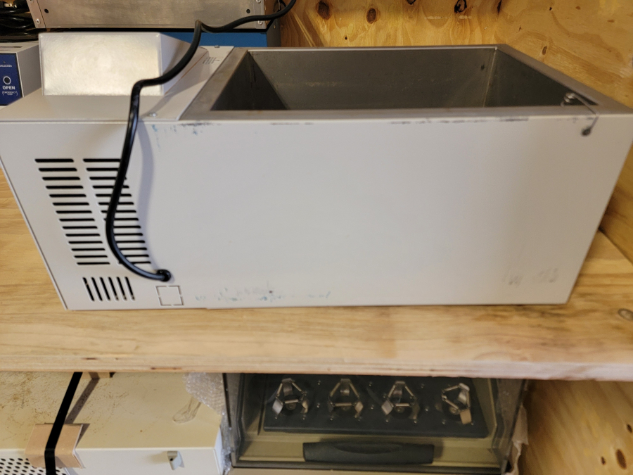 Thermo Scientific Precision 2864 Digital Heated Thermostatic Water Bath, photo 6 of 8
