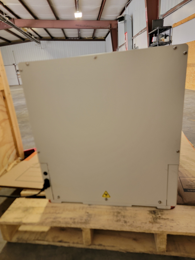 New Brunswick I24 I-Series 24 Incubator Orbital Shaker M1344-0010 +5 Clamps; SN:800835909, photo 7 of 8