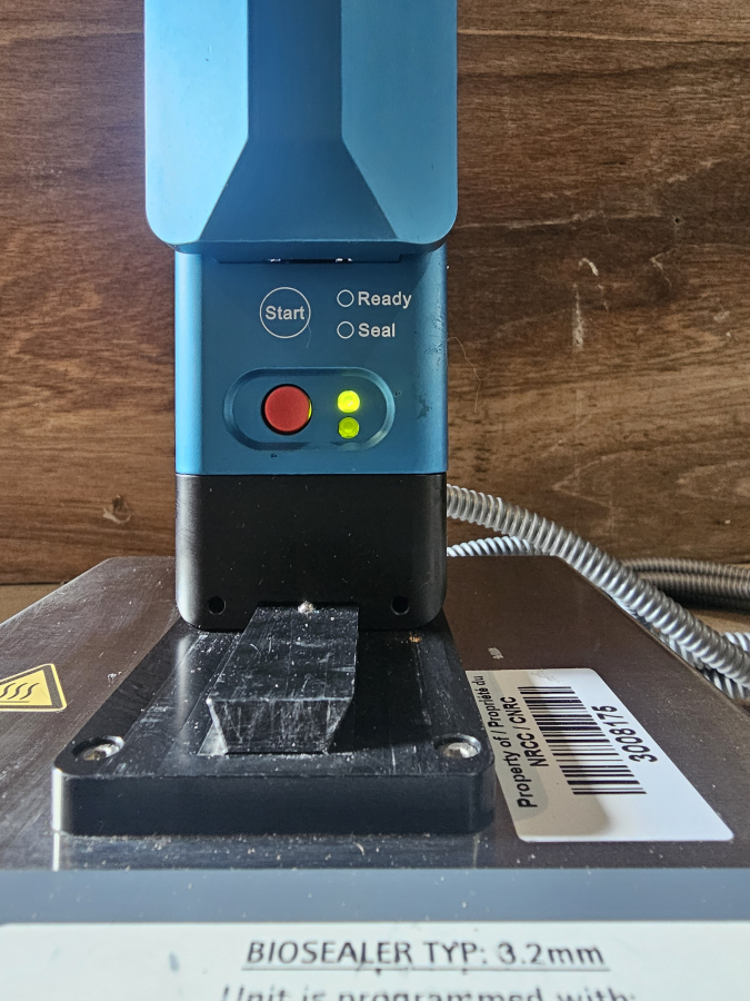 Sartorius BioSealer Handheld Automated Tube Sealer 16363-P8 Stedim Reed Electronics; SN:RS10157, photo 1 of 24