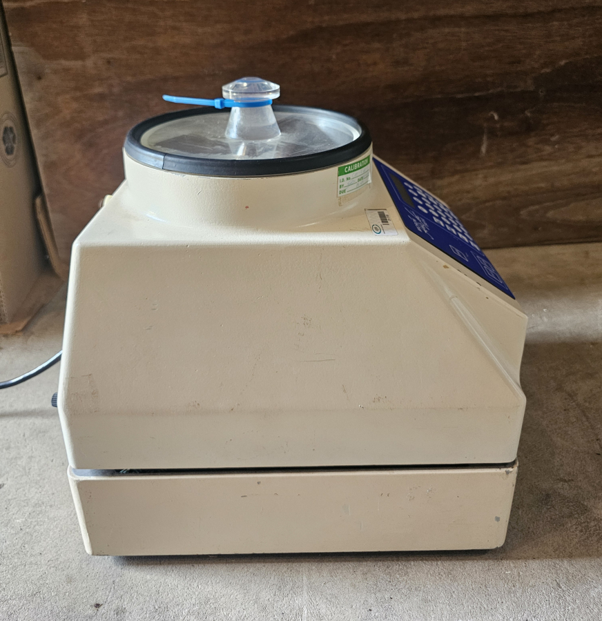 Micron powder system Air Jet sieve Particle Size Analyzer Sieving Machine; SN:75734I, photo 17 of 27