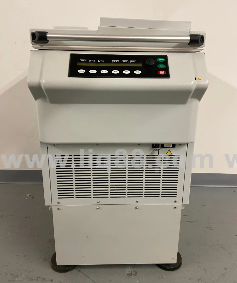Hettich Rotanta 460 Refrigerated Robotic Centrifuge 5680-30-D; SN:0000755-02, photo 3 of 4