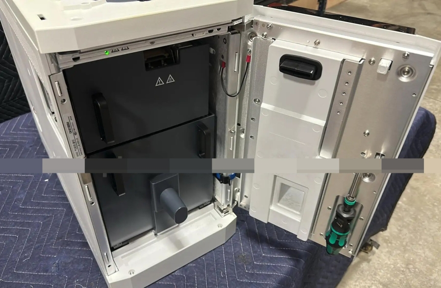 Agilent Intuvo 9000(G3952A) Gas Chromatograph System; SN:CN18130004, photo 3 of 56