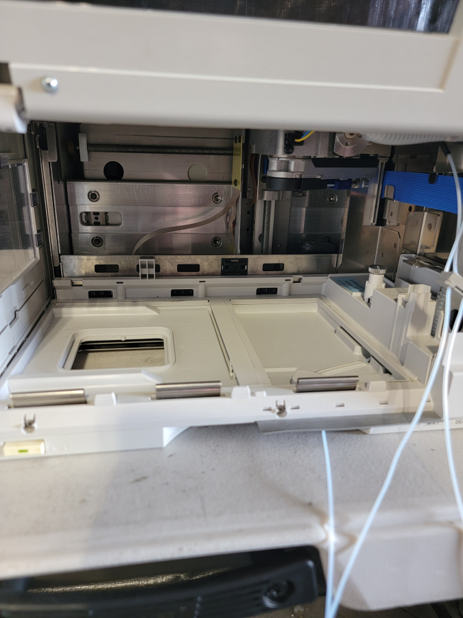Agilent 1100 Series HPLC G1364B Fraction Collector Module w/ Controller; SN:DE43601239., photo 3 of 12