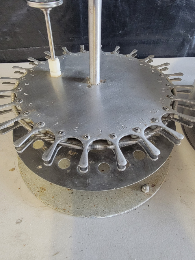 Organomation 8125 N-EVAP Nitrogen Evaporator Sample Concentrator w/Stand; SN:15121, photo 5 of 12