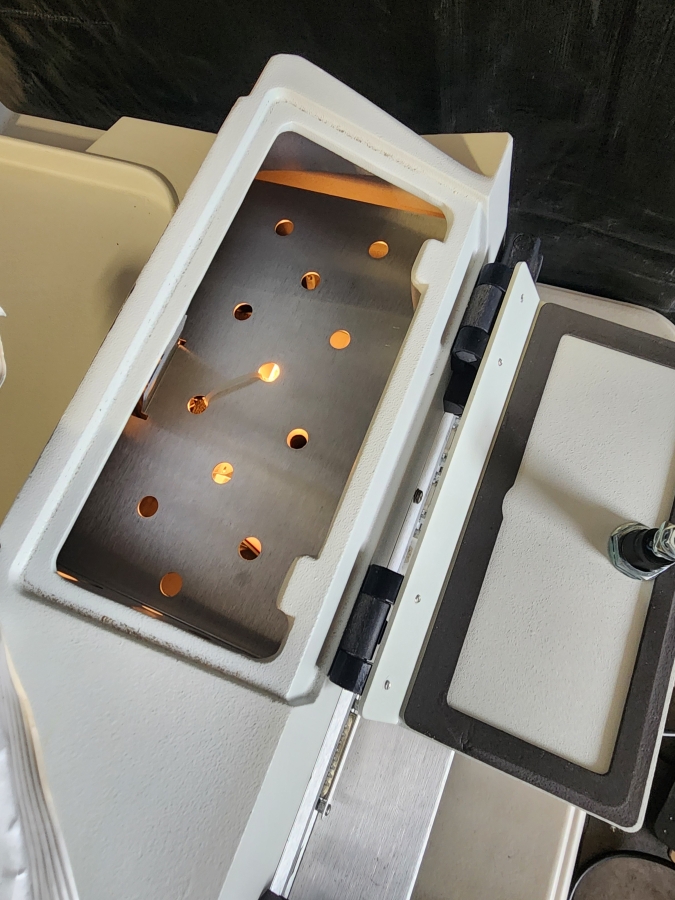 Thermo Scientific Antaris II FT-NIR Analyzer FTNIR Spectrometer w/ Extras, photo 19 of 22