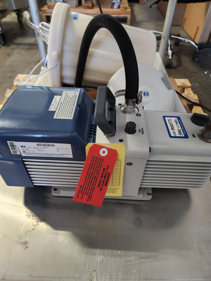 Complete Shel-Lab SVAC2 Vacuum Oven system w/ Welch 8912 Pump, Cold Trap, Hoses, Clamps & Nalgene insulated trap bucket; SN:05013918, photo 11 of 17