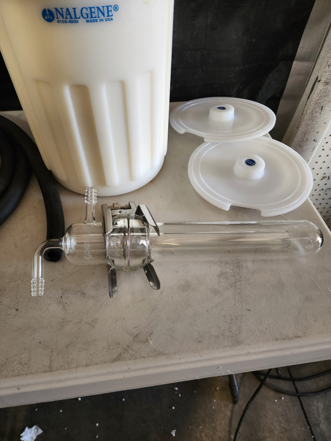 Complete Shel-Lab SVAC2 Vacuum Oven system w/ Welch 8912 Pump, Cold Trap, Hoses, Clamps & Nalgene insulated trap bucket; SN:05013918, photo 17 of 17