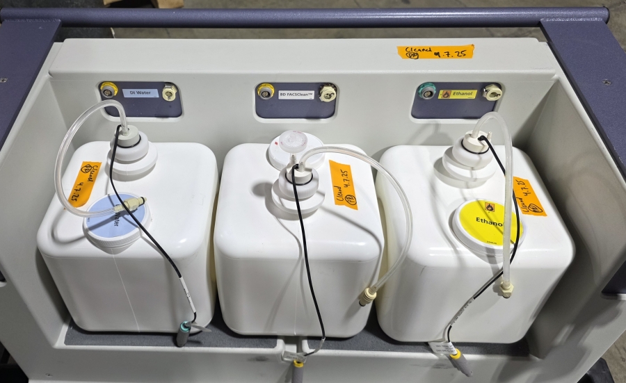 Becton Dickenson BD FACSCanto II 339473 Clinical Flow Cytometer w/ FACSAria II Fluidics Cart; SN:R33947300255, photo 23 of 55
