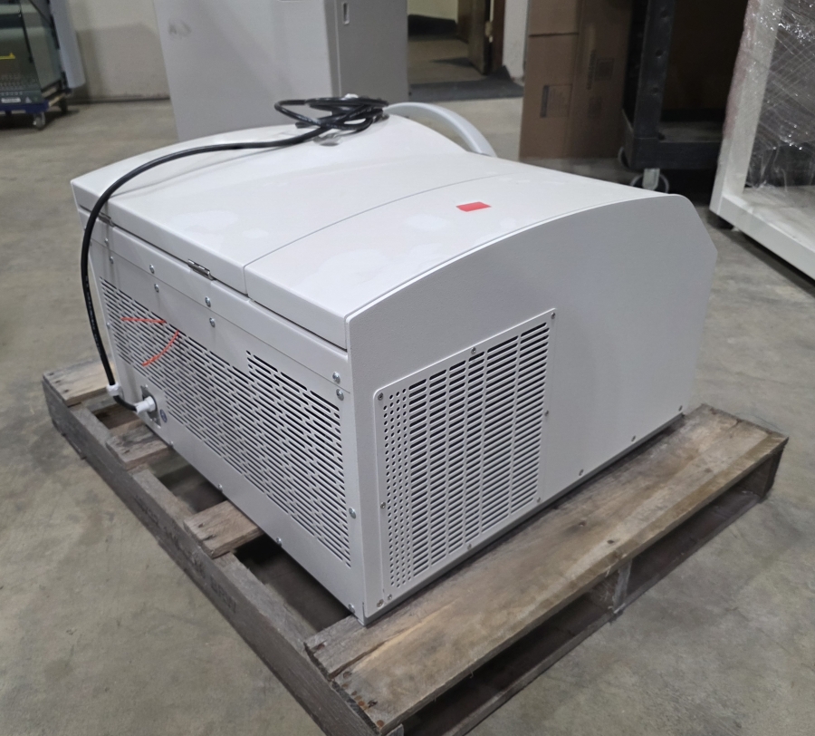 Sigma 4-16KS High Speed Refrigerated Benchtop Centrifuge (2014), photo 13 of 15