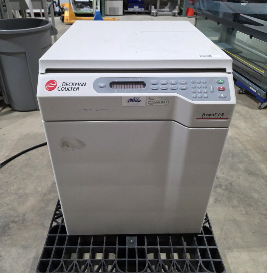 Beckman Coulter Avanti J-E 369001 High-Speed Refrigerated Floor Centrifuge, photo 1 of 17
