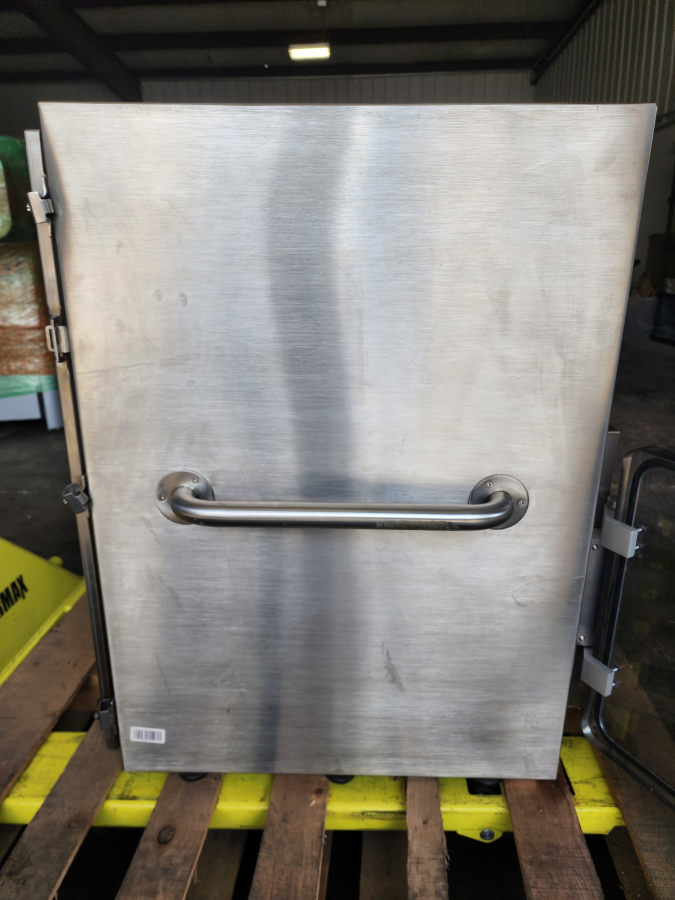 KMD 3599 SS Vacuum Forming Press System w/ GE Pump Motor & parts 2008 SS; SN:CPS-2887, photo 11 of 18