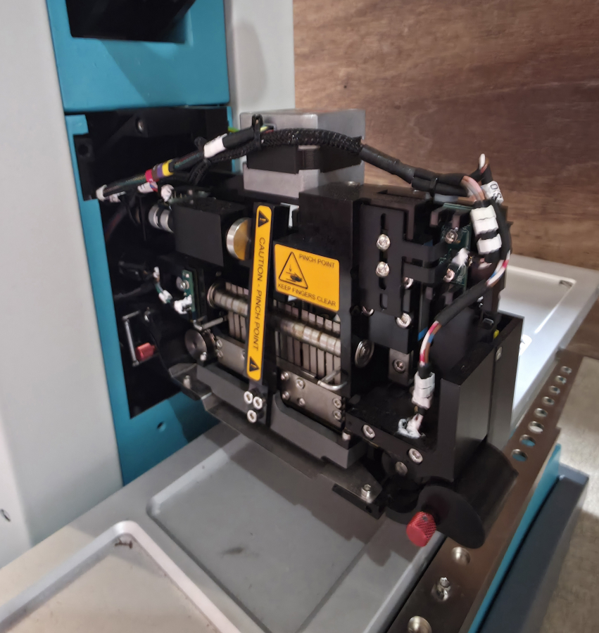 TTP/SPT LabTech Mosquito Automated Liquid Handling System Pipetting Robot ; SN:PC-2343, photo 9 of 21