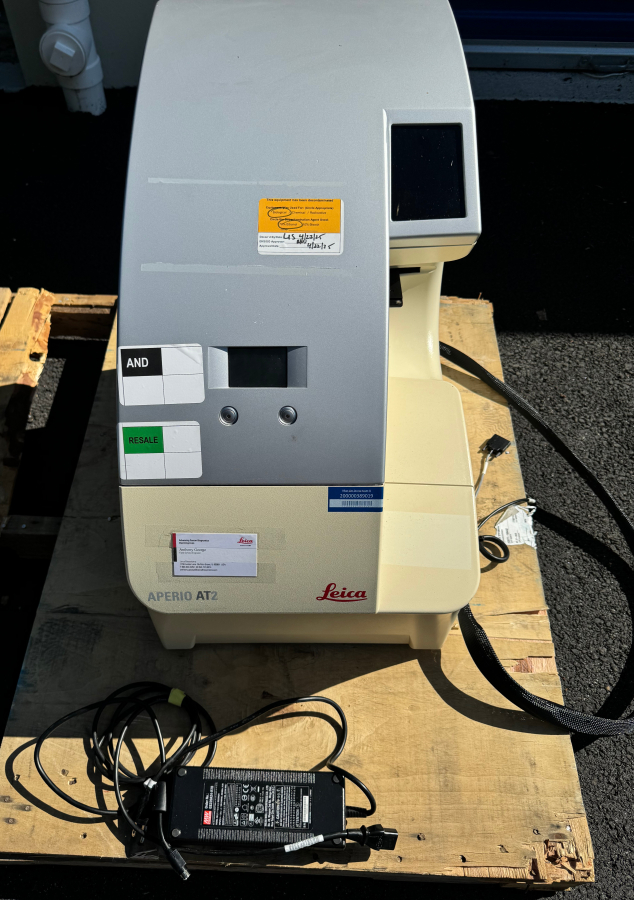 Leica Aperio AT2 Digital Pathology Whole Slide Imaging Scanner Autoloader; SN:23AT2100, photo 2 of 5