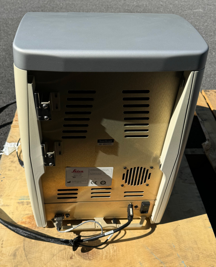 Leica Aperio AT2 Digital Pathology Whole Slide Imaging Scanner Autoloader; SN:23AT2100, photo 4 of 5