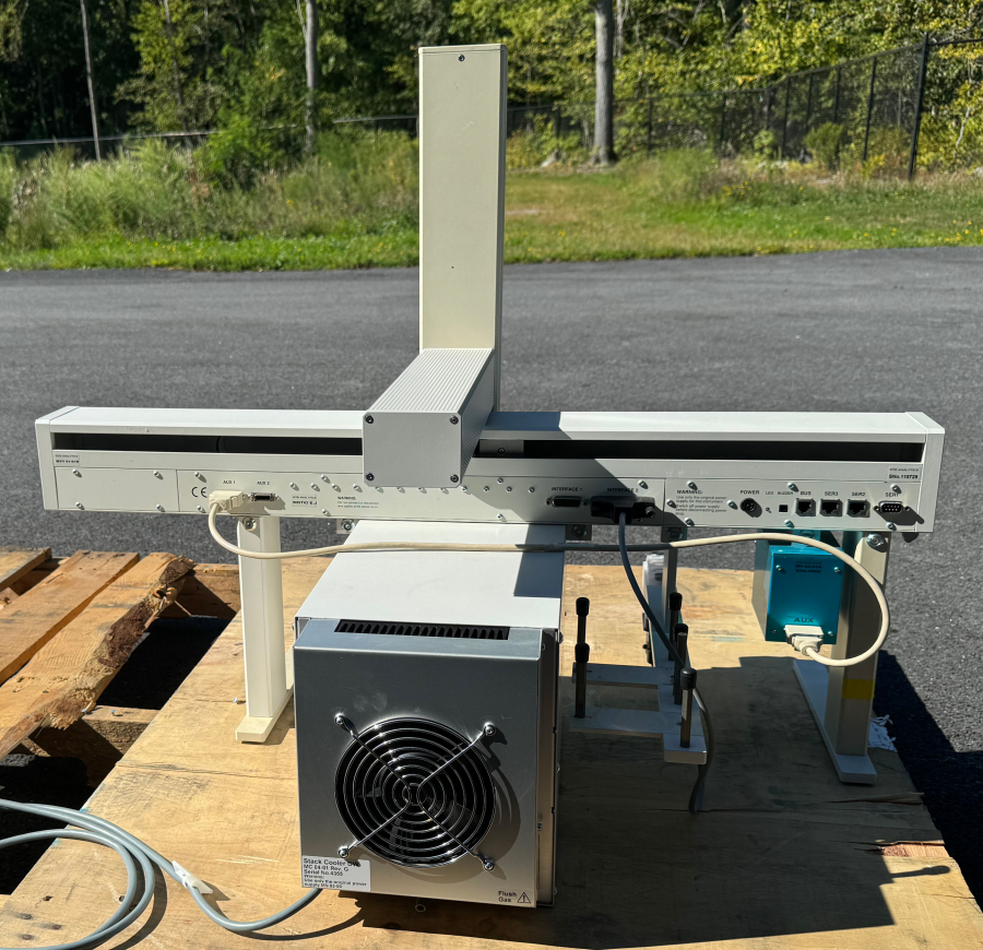 LEAP CTC HTS PAL Autosampler w/ Syringe Tool, Cooling Module & Keypad Controller; SN:110729, photo 4 of 8