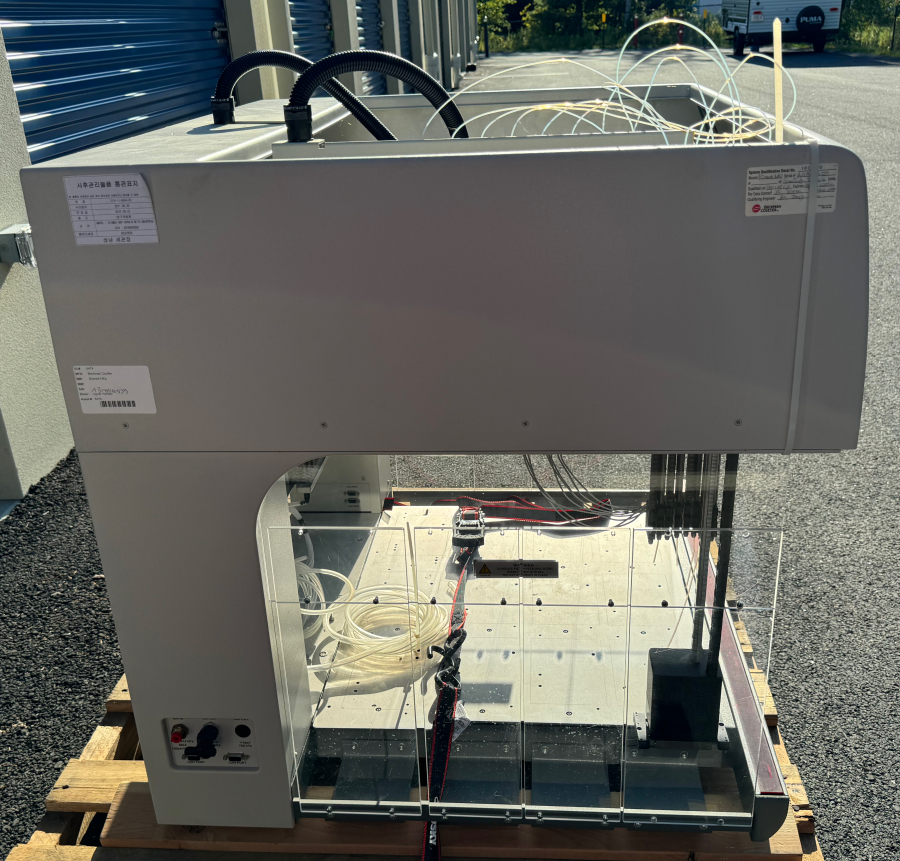 Beckman A31840 Biomek NXP Automated Liquid Handler Workstation; SN:A318400559, photo 9 of 11
