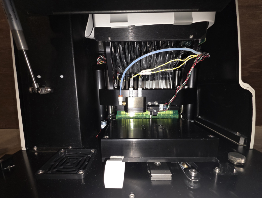 Seahorse Bioscience XF96 Extracellular Flux Analyzer w/ Monitor; SN:201475/201317, photo 22 of 22