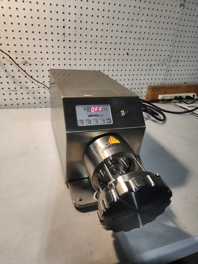 QuattroFlow Fluid Systems QF12SUHT5-A-EZ Diaphragm Pump Drive, photo 3 of 6