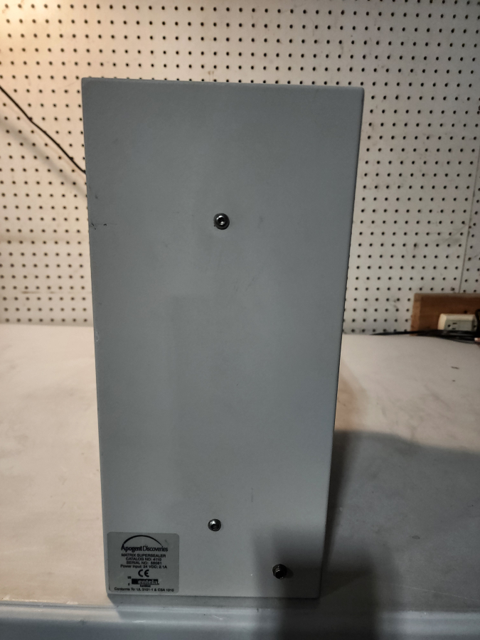 Apogent Discoveries 4110 Matrix Super Sealer Microplate Sealer, 24VDC; SN:58081, photo 5 of 6
