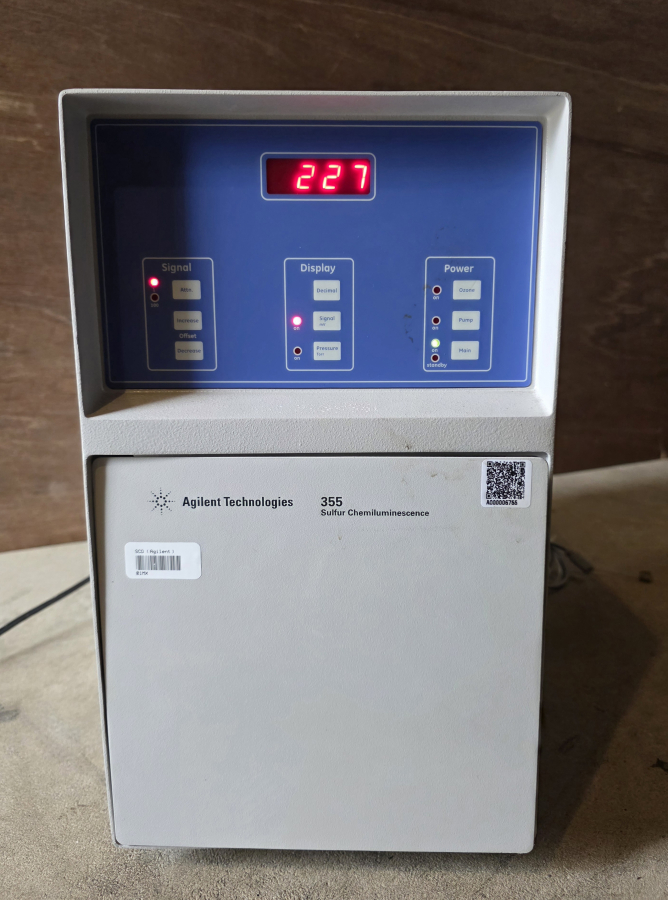 Agilent G6644A 355 Sulfur Chemilumescence Detector SCD; SN:US10711001, photo 21 of 24