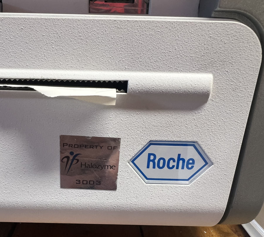 Roche Cedex Bio Cell Culture Fermentation Metabolite Analyzer w/ Accessories; SN:35213, photo 4 of 13