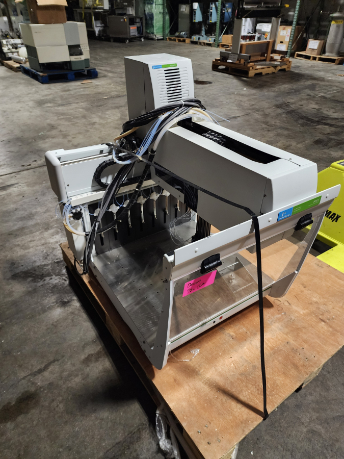 PerkinElmer Janus Automated Workstation + Verispan Arm, Peristaltic Pump and other Accessorie, photo 1 of 40