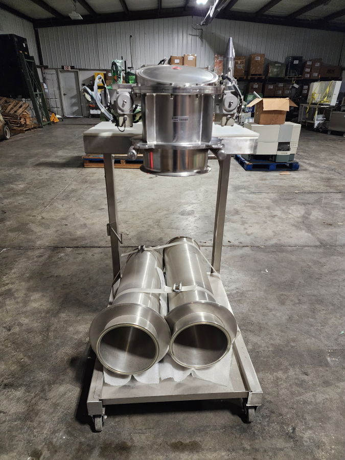 Glatt TKS Split Butterfly Valve Pneumatic Containment Isolation Valve w/ Stainless Tubing, photo 1 of 9
