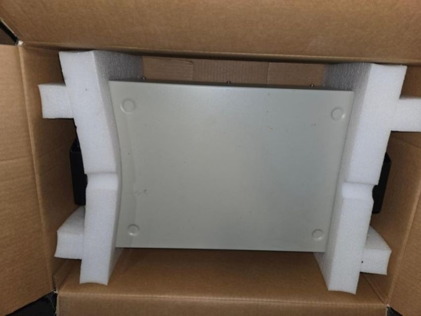 2021 Heraeus P300MQ Power Supply & I300MB Irradiator, 240V, 60Hz & Fusion UV System; SN: 700806/700802 &  700621/700799, photo 2 of 25