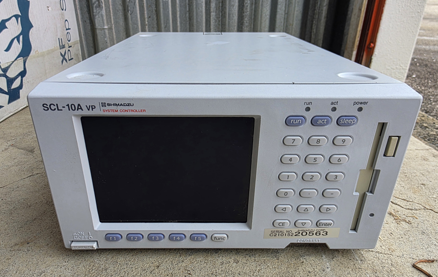 Shimadzu HPLC LOT SIL-HTA SIL-10AF x2 LC-20AT SCL-10AVP x3 DGU-14A x7 FCV-10ALVP x2 SN:L20013900027, photo 21 of 99