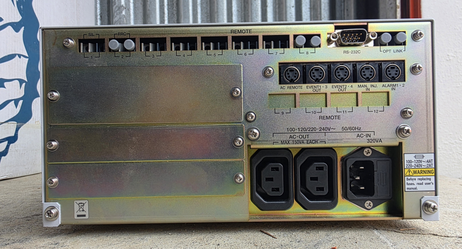 Shimadzu HPLC LOT SIL-HTA SIL-10AF x2 LC-20AT SCL-10AVP x3 DGU-14A x7 FCV-10ALVP x2 SN:L20013900027, photo 25 of 99