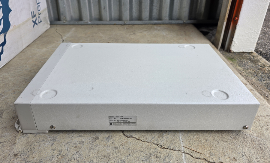 Shimadzu HPLC LOT SIL-HTA SIL-10AF x2 LC-20AT SCL-10AVP x3 DGU-14A x7 FCV-10ALVP x2 SN:L20013900027, photo 48 of 99