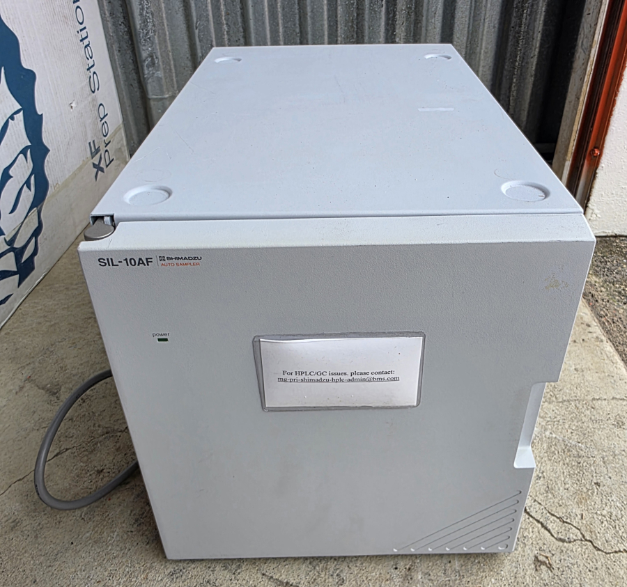 Shimadzu HPLC LOT SIL-HTA SIL-10AF x2 LC-20AT SCL-10AVP x3 DGU-14A x7 FCV-10ALVP x2 SN:L20013900027, photo 59 of 99