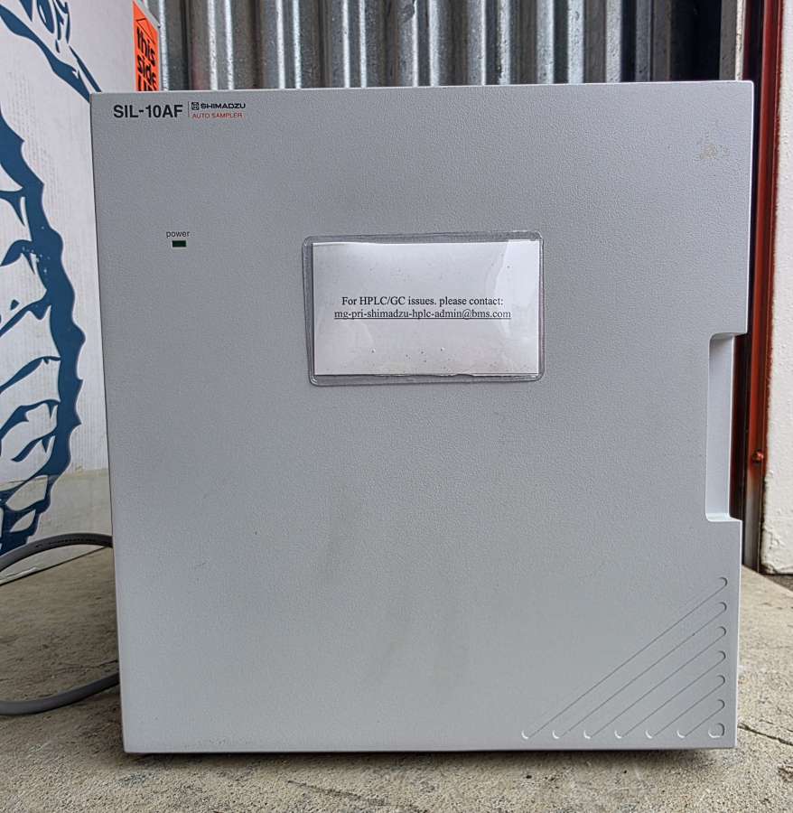 Shimadzu HPLC LOT SIL-HTA SIL-10AF x2 LC-20AT SCL-10AVP x3 DGU-14A x7 FCV-10ALVP x2 SN:L20013900027, photo 60 of 99