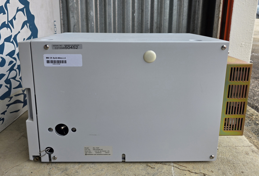 Shimadzu HPLC LOT SIL-HTA SIL-10AF x2 LC-20AT SCL-10AVP x3 DGU-14A x7 FCV-10ALVP x2 SN:L20013900027, photo 62 of 99