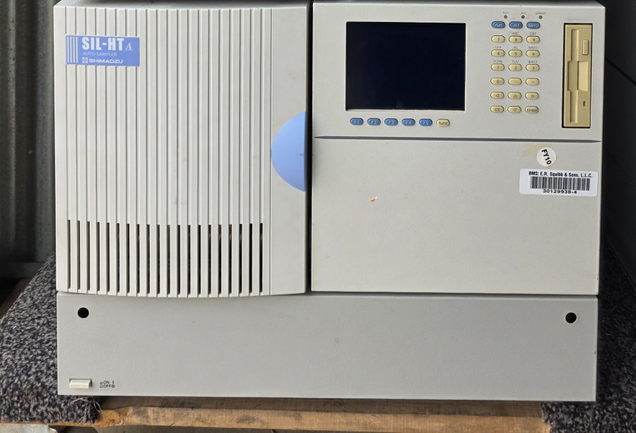 Shimadzu HPLC LOT SIL-HTA SIL-10AF x2 LC-20AT SCL-10AVP x3 DGU-14A x7 FCV-10ALVP x2 SN:L20013900027, photo 99 of 99