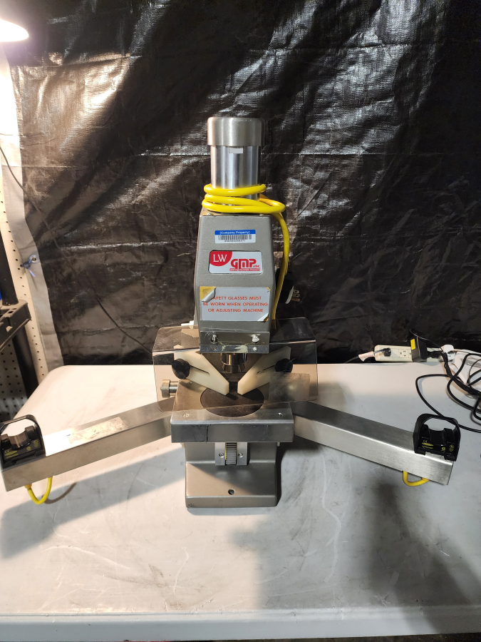 Genesis Machinery Products Type LW Benchtop vial crimper machine; SN:LW-318, photo 1 of 6