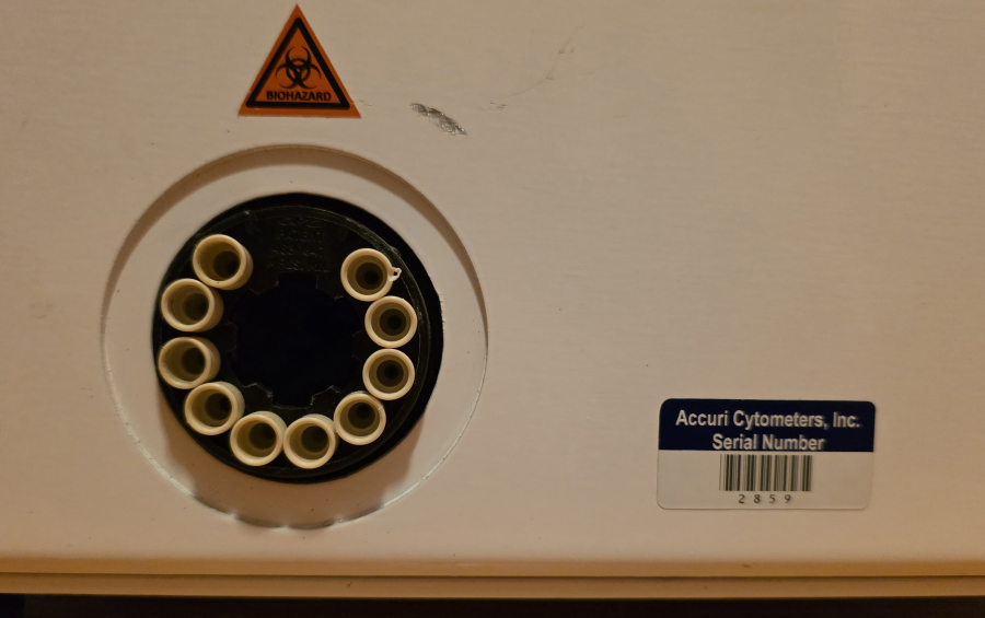 Accuri C6 Flow Cytometer with Computer; s/n 3122, photo 19 of 40