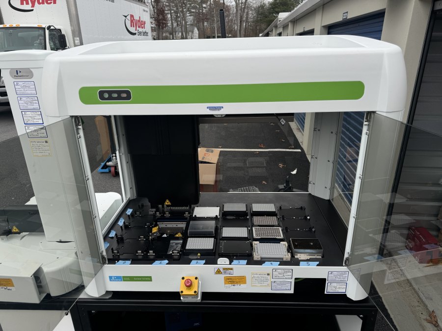 PerkinElmer Revvity Sciclone G3 NGSx Automated Workstation With Twister 3 & Accessories S/n# SSI1937N2773, photo 2 of 6
