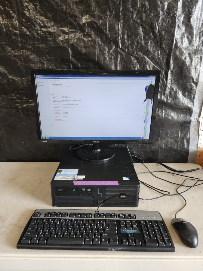 Roche LightCycler 480/96 PCR System includes computer with software; S/N 20612, photo 12 of 16