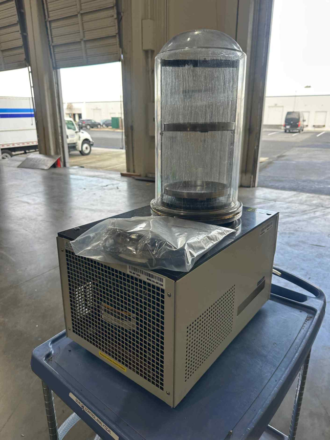Columbia International Vacuum Freeze Dryer; S/N 2015051001, photo 11 of 19