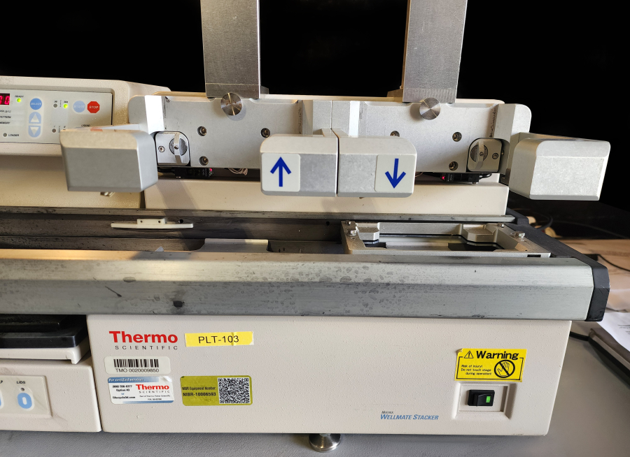 Thermo Scientific WellMate Stacker with WellMate component: SN:201-2-0431 & SN:1354., photo 2 of 12