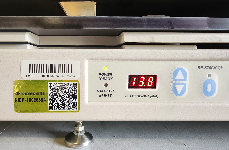 Thermo Scientific WellMate Stacker with WellMate component: SN:201-2-0431 & SN:1354., photo 8 of 12